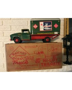 ***Sorry Sold***MARX RAILWAY EXPRESS TRUCK REAL ACTION HI-LIFT TAILGATE BOX  Accessories TOY  DL