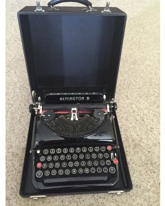 Pristine Antique Remington Rand No.5 Streamline Portable Typewriter (c.1935)  