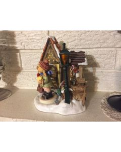 ***Sorry Sold***  Bavarian Christmas Market (1098-D) With Figurine (2204) 2pc Set MINT!!!