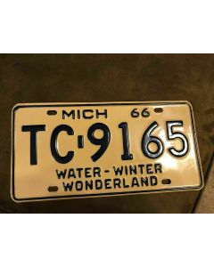 ***Sorry Sold***VINTAGE 1966 MICHIGAN LICENSE PLATE TC-18165 Water Winter Wonderland