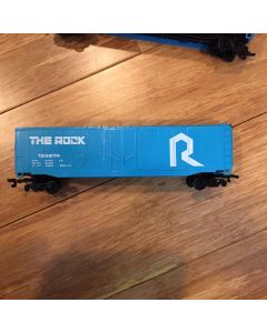 HO Scale "The Rock" 133274 Freight Train Box Car / 50 Foot