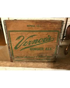 ***Sorry Sold*** Vernor's Ginger Ale Wooden Crate Container Circa 1976 10C Deposit